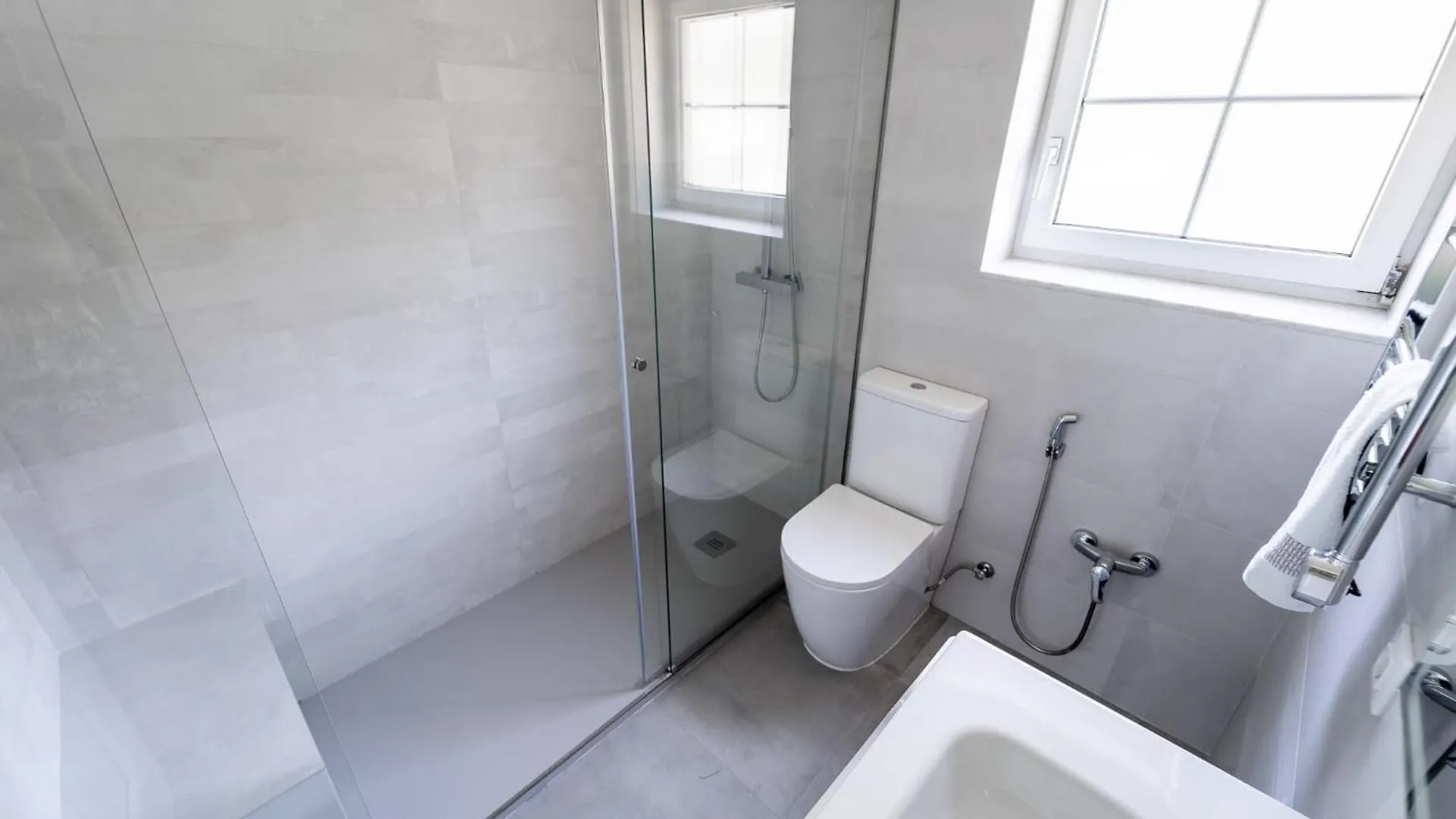 Willa Oceanfront, Swimming Pool, Jacuzzi Lloret de Mar