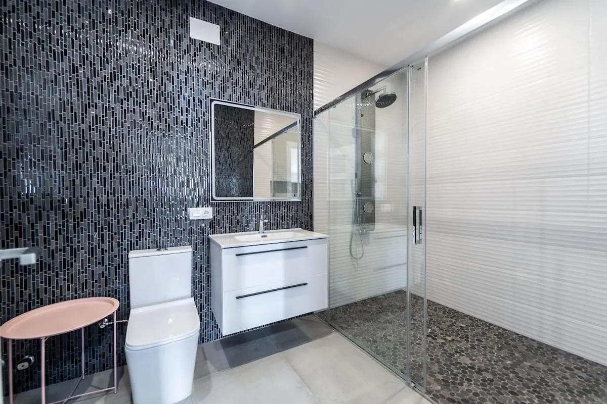 Villa Oceanfront, Swimming Pool, Jacuzzi à Lloret de Mar 0*,